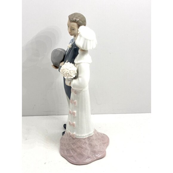 Lladro 4808 Wedding Couple Figurine 8" Bride & Groom With Bouquet Cake Topper - Picture 6 of 11